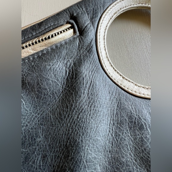 Arza Clutch - Picture 6 of 8